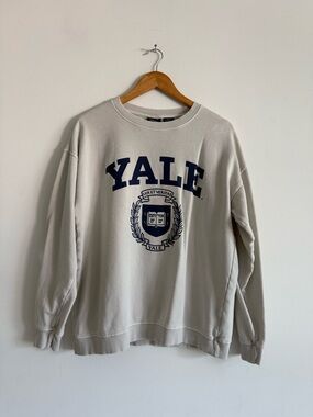 Cream Yale Collegiate Vintage Crewneck Sweatshirt